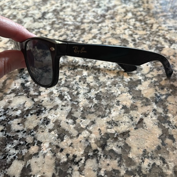 Ray-Ban RB2132 “New Wayfarer” Style Sunglasses Black Classic Prescription - Picture 3 of 16